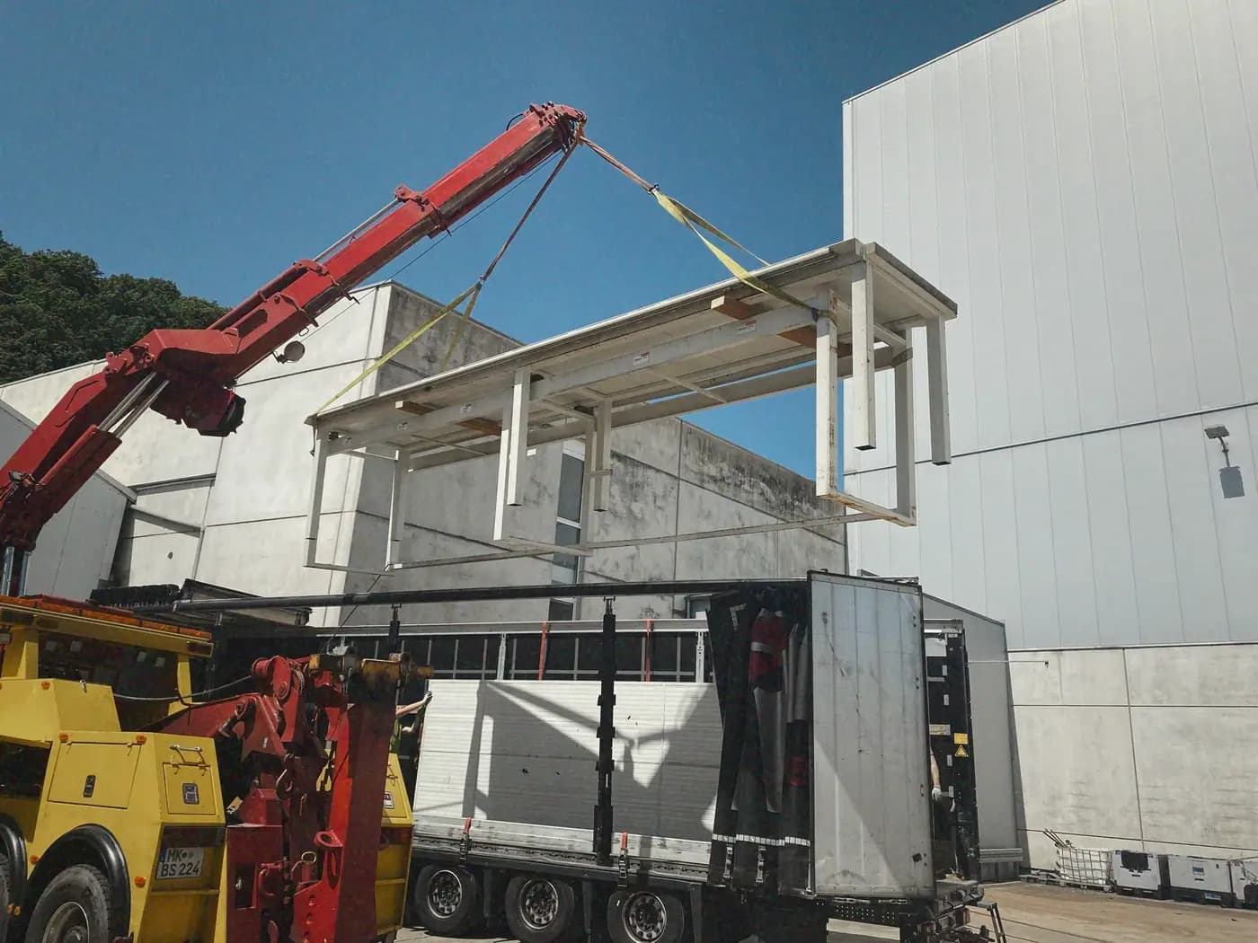 Kompleksowa relokacja dwusekcyjnej chłodni chemicznej pod klucz — 6